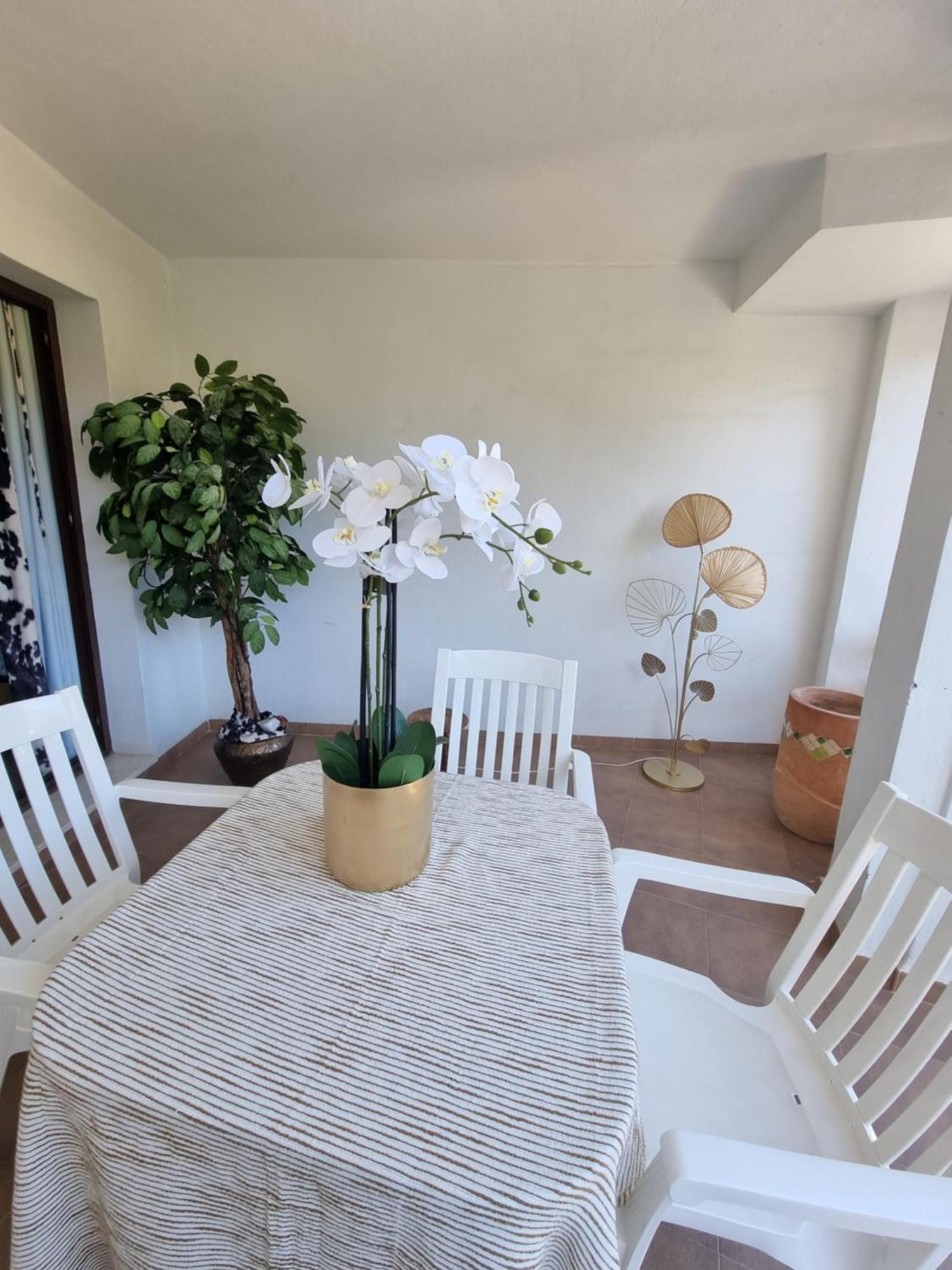 Luxurious Holiday Home In Benahavis Bagian luar foto